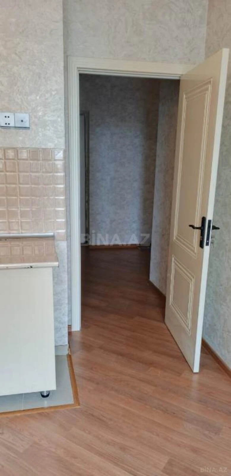 Satılır 2 otaqlı mənzil 80 m²
