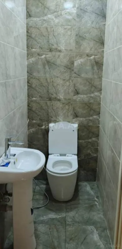 Satılır 2 otaqlı mənzil 80 m²