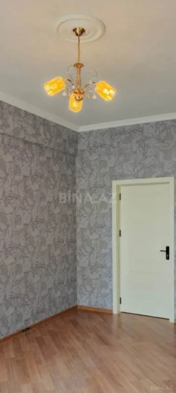Satılır 2 otaqlı mənzil 80 m²