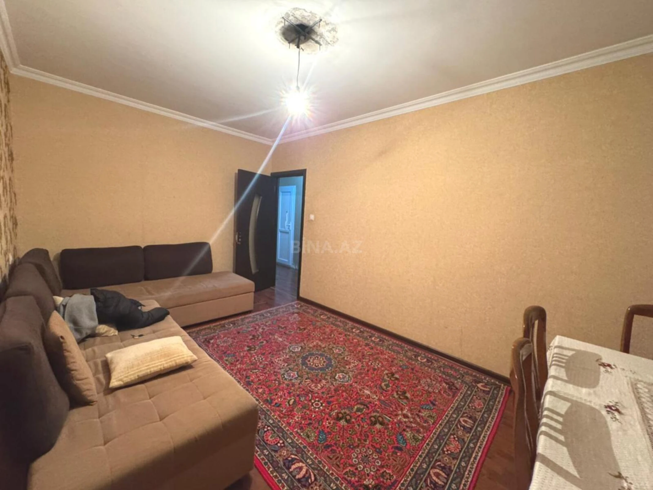 Kirayə verilir 2 otaqlı mənzil 60 m²