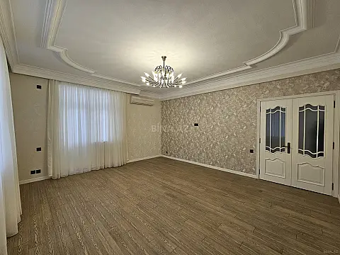 Satılır 3 otaqlı mənzil 120 m²