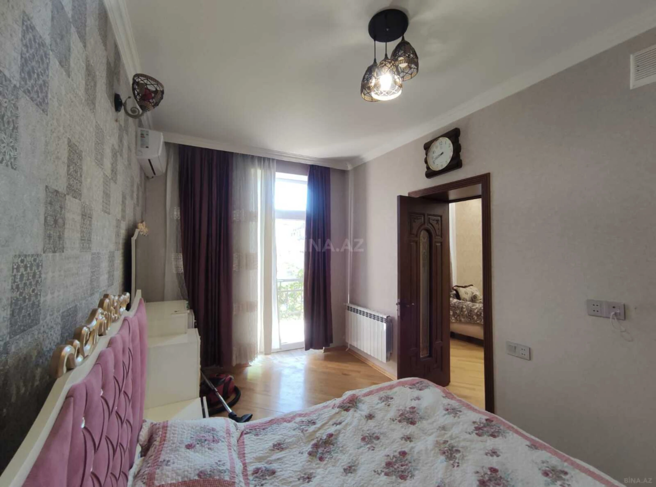 Kirayə verilir 2 otaqlı mənzil 65 m²