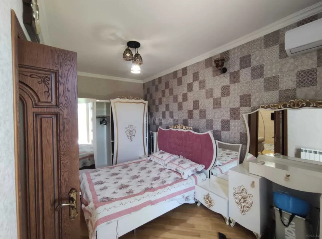 Kirayə verilir 2 otaqlı mənzil 65 m²