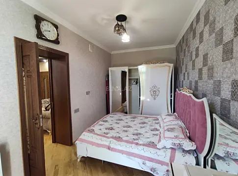 Kirayə verilir 2 otaqlı mənzil 65 m²