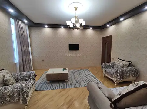 Kirayə verilir 2 otaqlı mənzil 65 m²