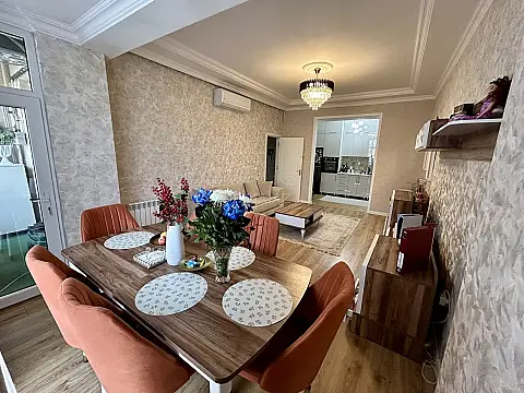 Satılır 3 otaqlı mənzil 98 m²