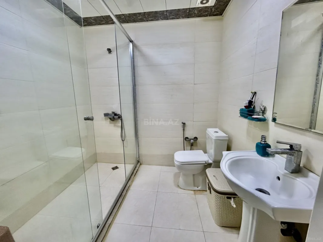 Satılır 3 otaqlı mənzil 98 m²