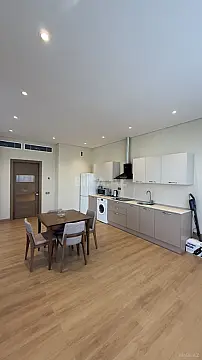 Kirayə verilir 4 otaqlı mənzil 201.2 m²