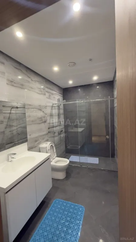 Kirayə verilir 4 otaqlı mənzil 201.2 m²