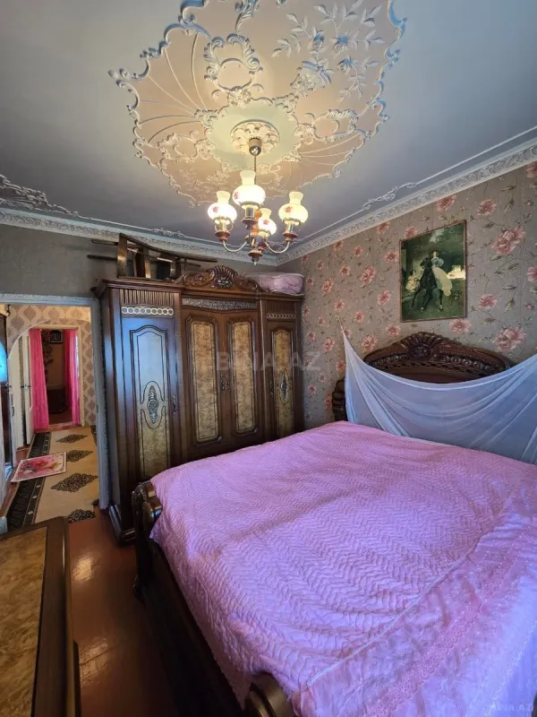 Satılır 2 otaqlı mənzil 60 m²