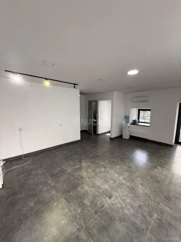 Kirayə verilir obyekt 40 m²