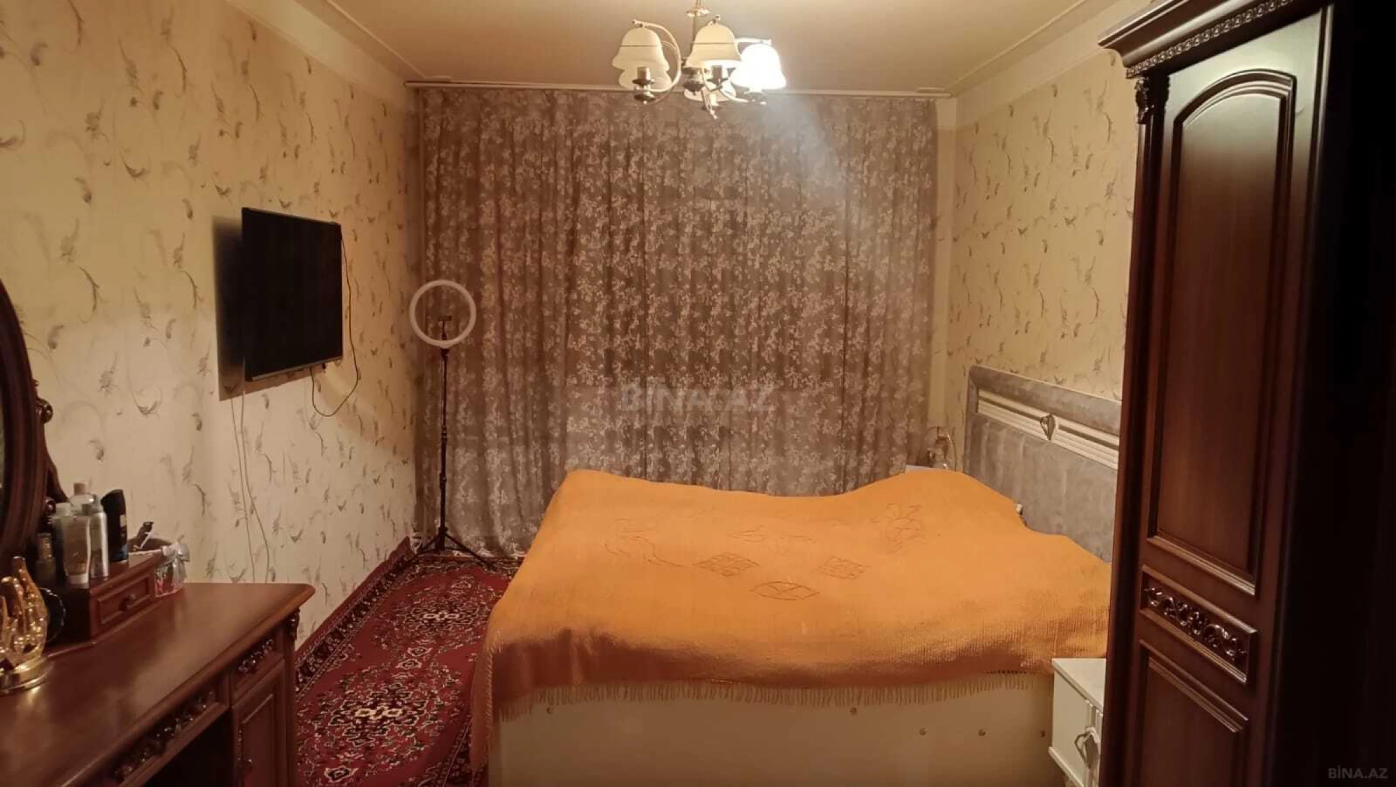 Satılır 4 otaqlı mənzil 110 m²