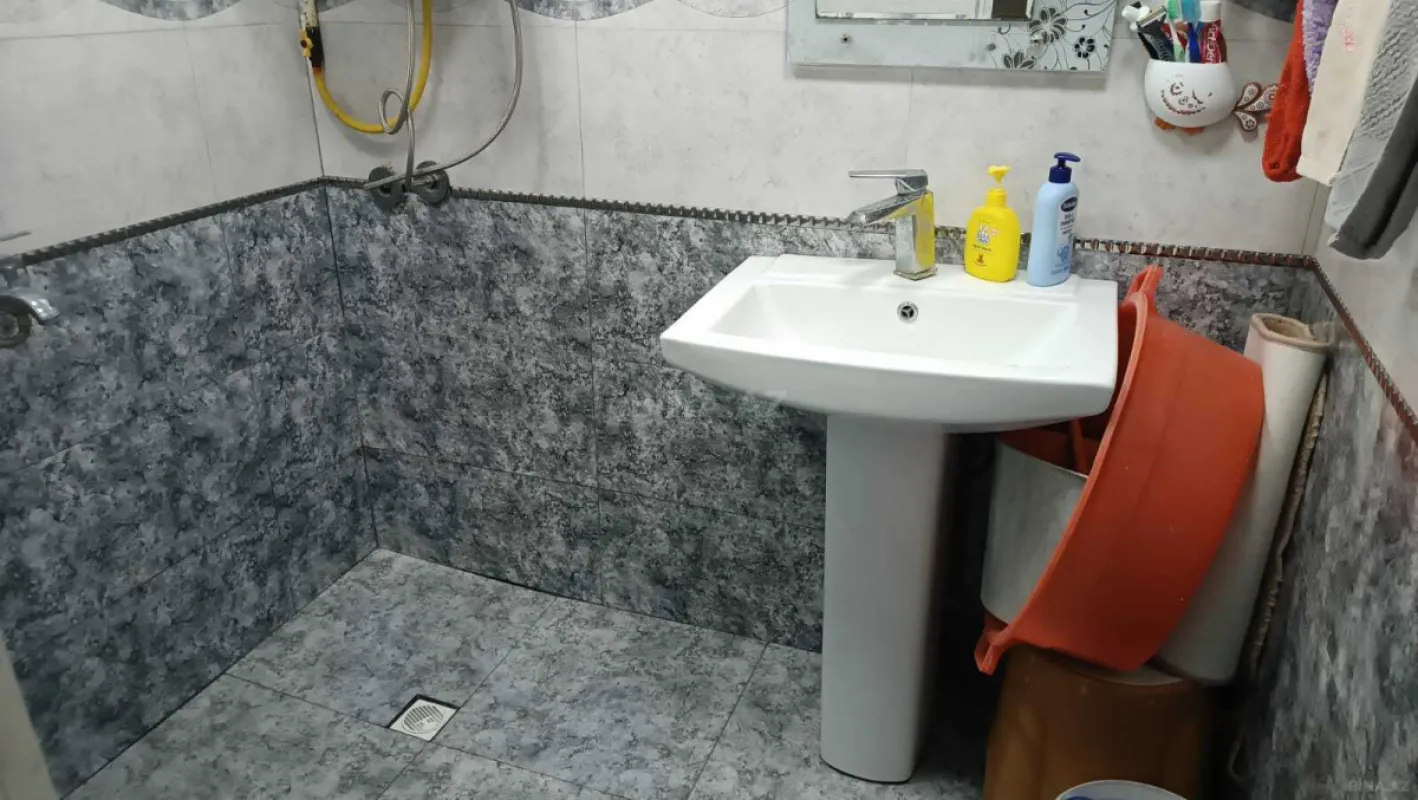 Satılır 4 otaqlı mənzil 110 m²