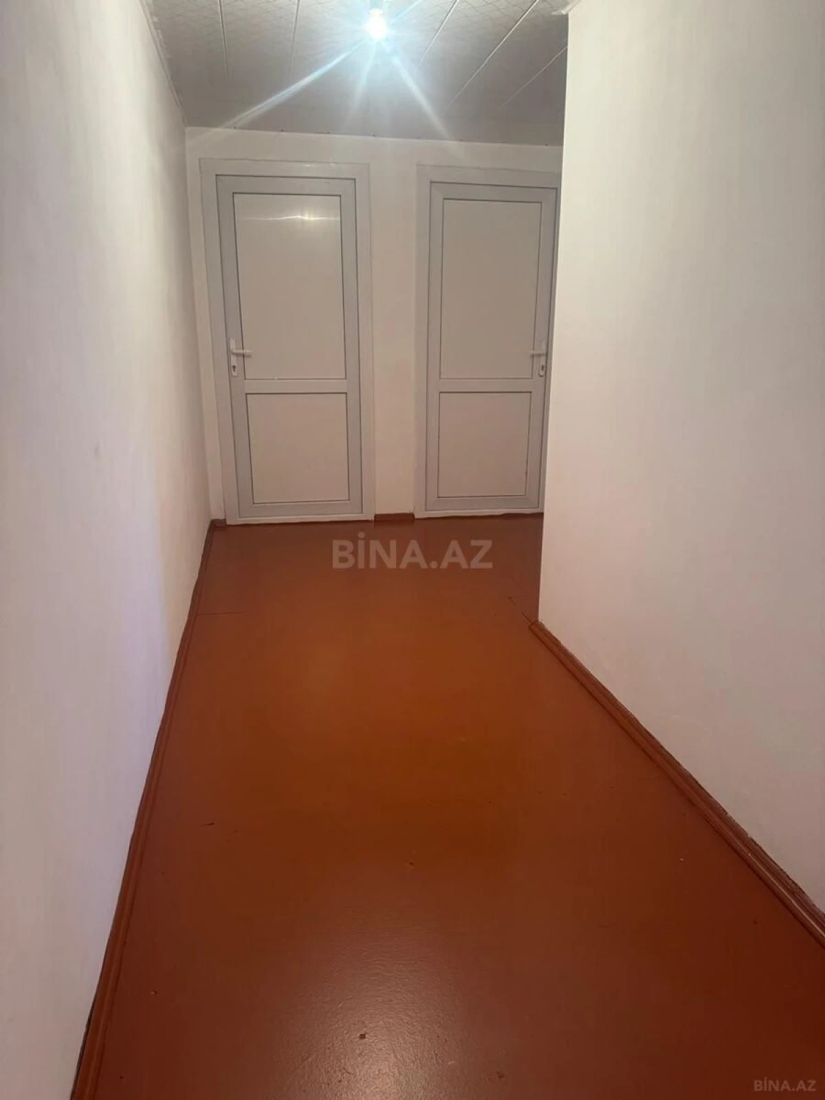 Satılır 5 otaqlı həyət evi 140 m²