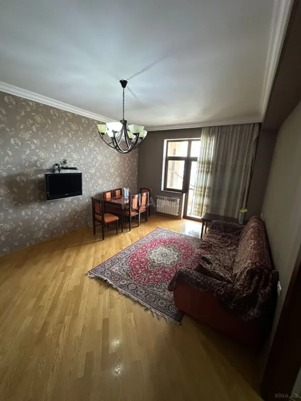 Satılır 2 otaqlı mənzil 80 m²