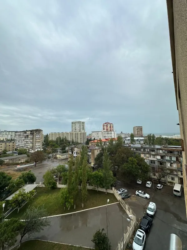 Satılır 2 otaqlı mənzil 80 m²