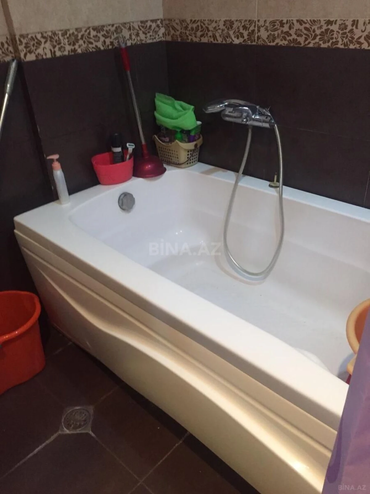 Satılır 3 otaqlı mənzil 96 m²