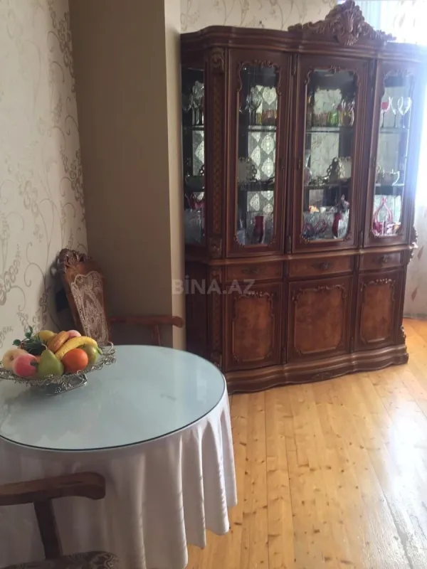 Satılır 3 otaqlı mənzil 96 m²