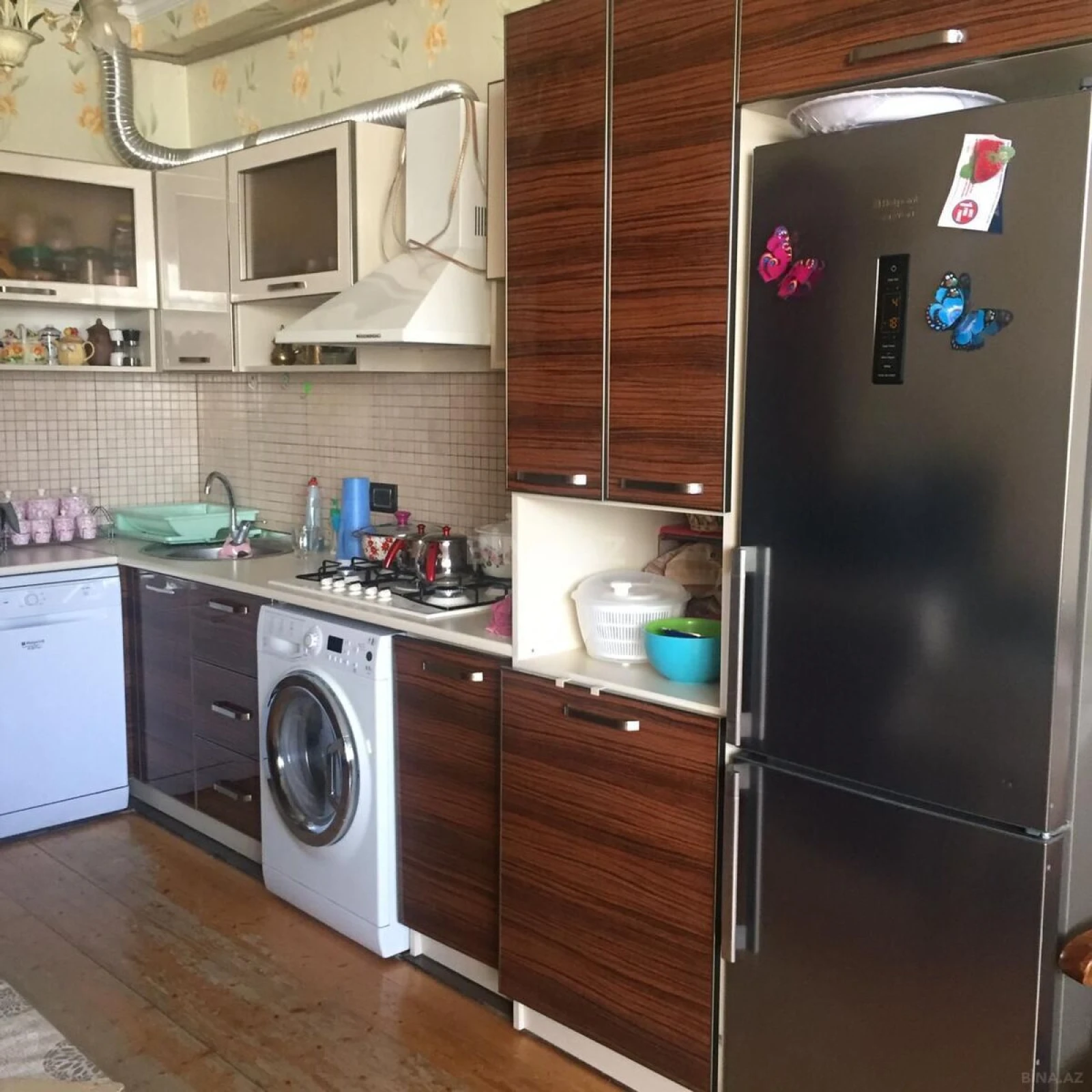 Satılır 3 otaqlı mənzil 96 m²