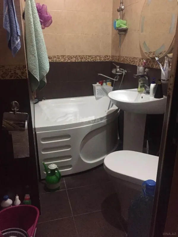 Satılır 3 otaqlı mənzil 96 m²