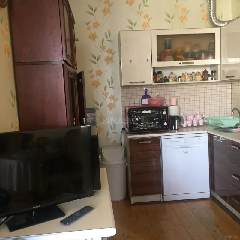 Satılır 3 otaqlı mənzil 96 m²