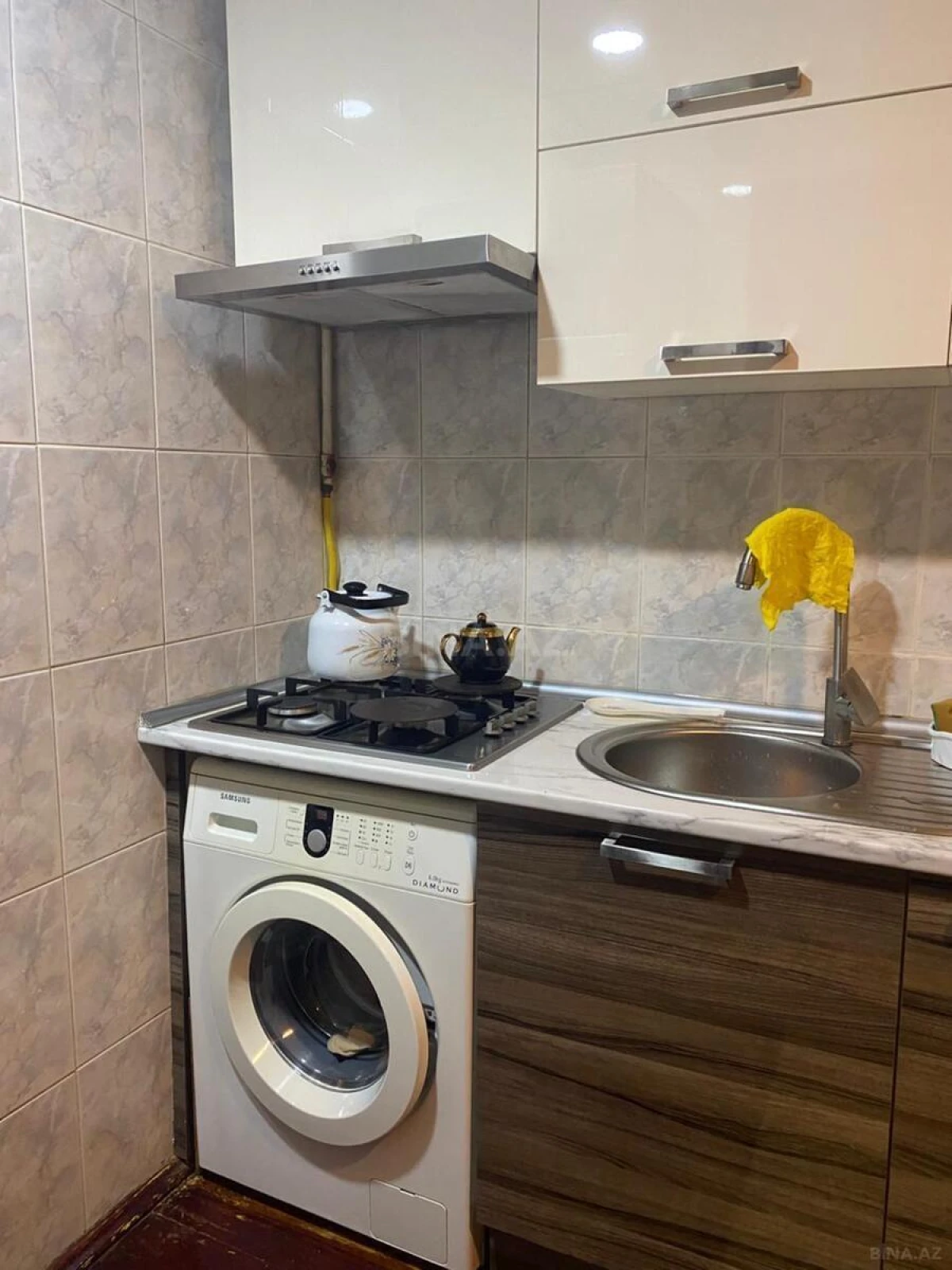 Satılır 2 otaqlı mənzil 56 m²