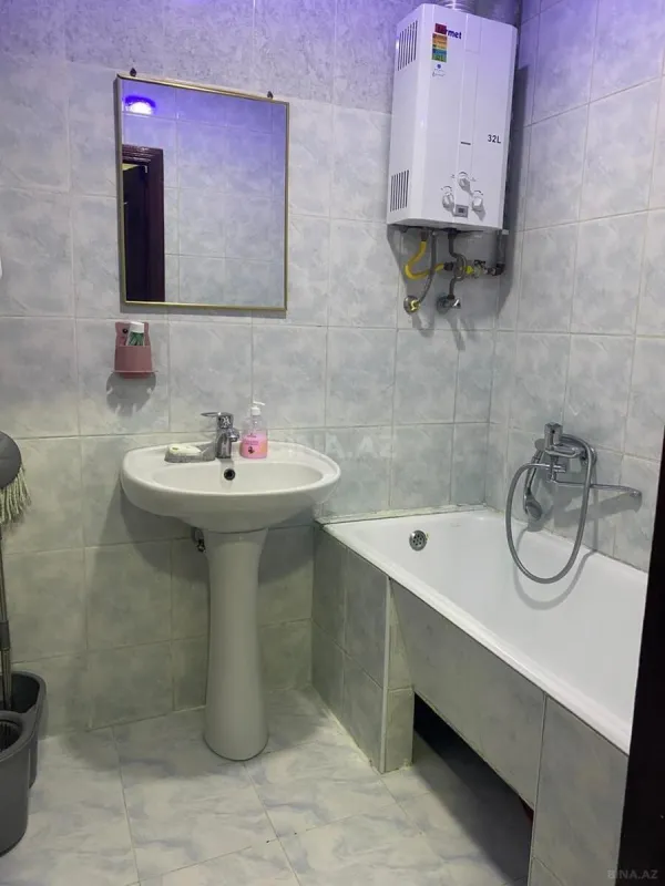 Satılır 2 otaqlı mənzil 56 m²