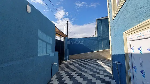 Satılır 4 otaqlı həyət evi 140 m²
