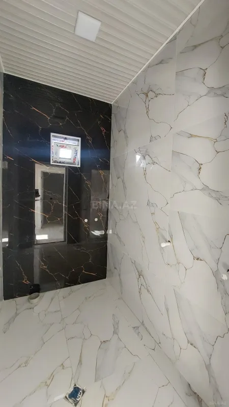 Satılır 4 otaqlı həyət evi 140 m²