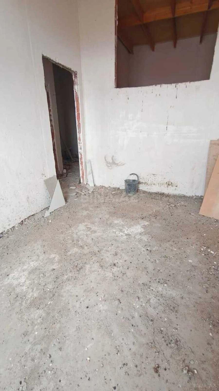 Satılır 2 otaqlı mənzil 54 m²