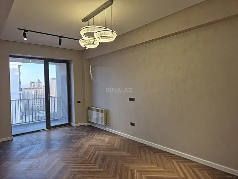 Satılır 2 otaqlı mənzil 117 m²