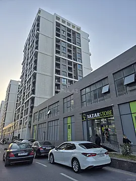 Satılır 2 otaqlı mənzil 117 m²