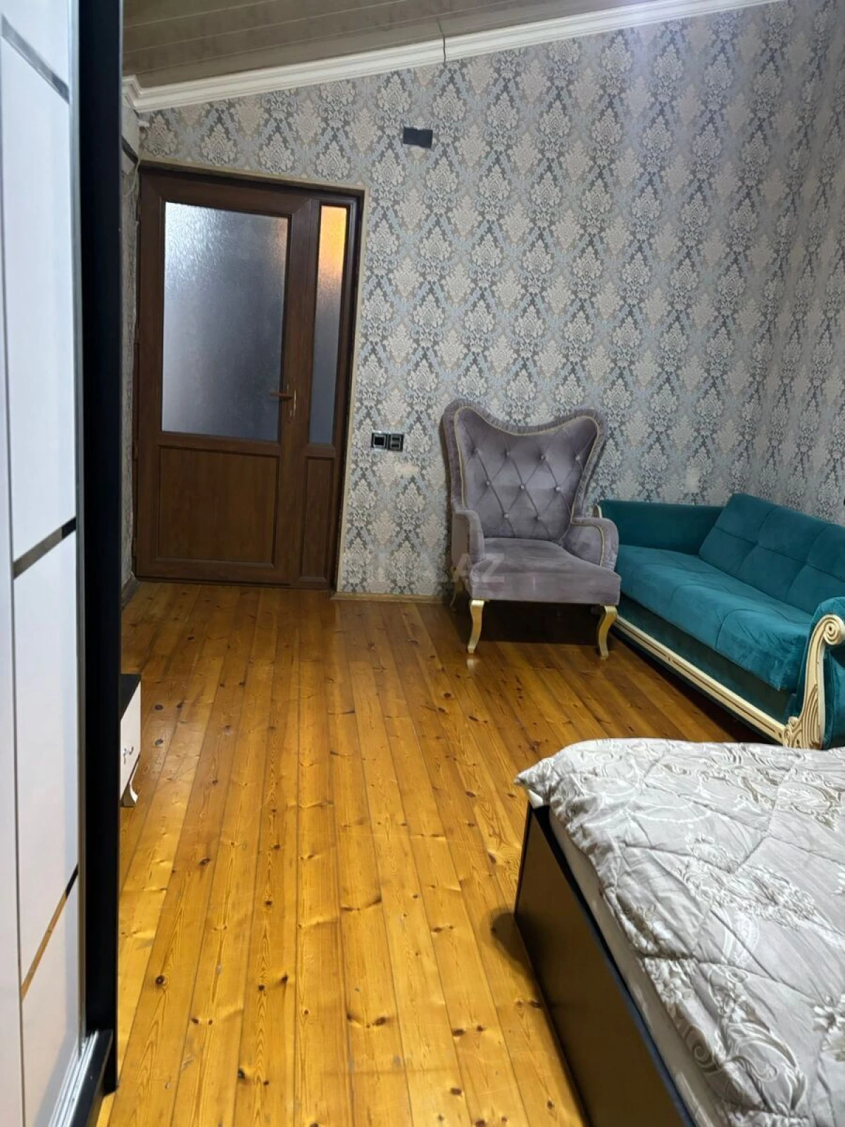 Kirayə verilir 2 otaqlı mənzil 50 m²