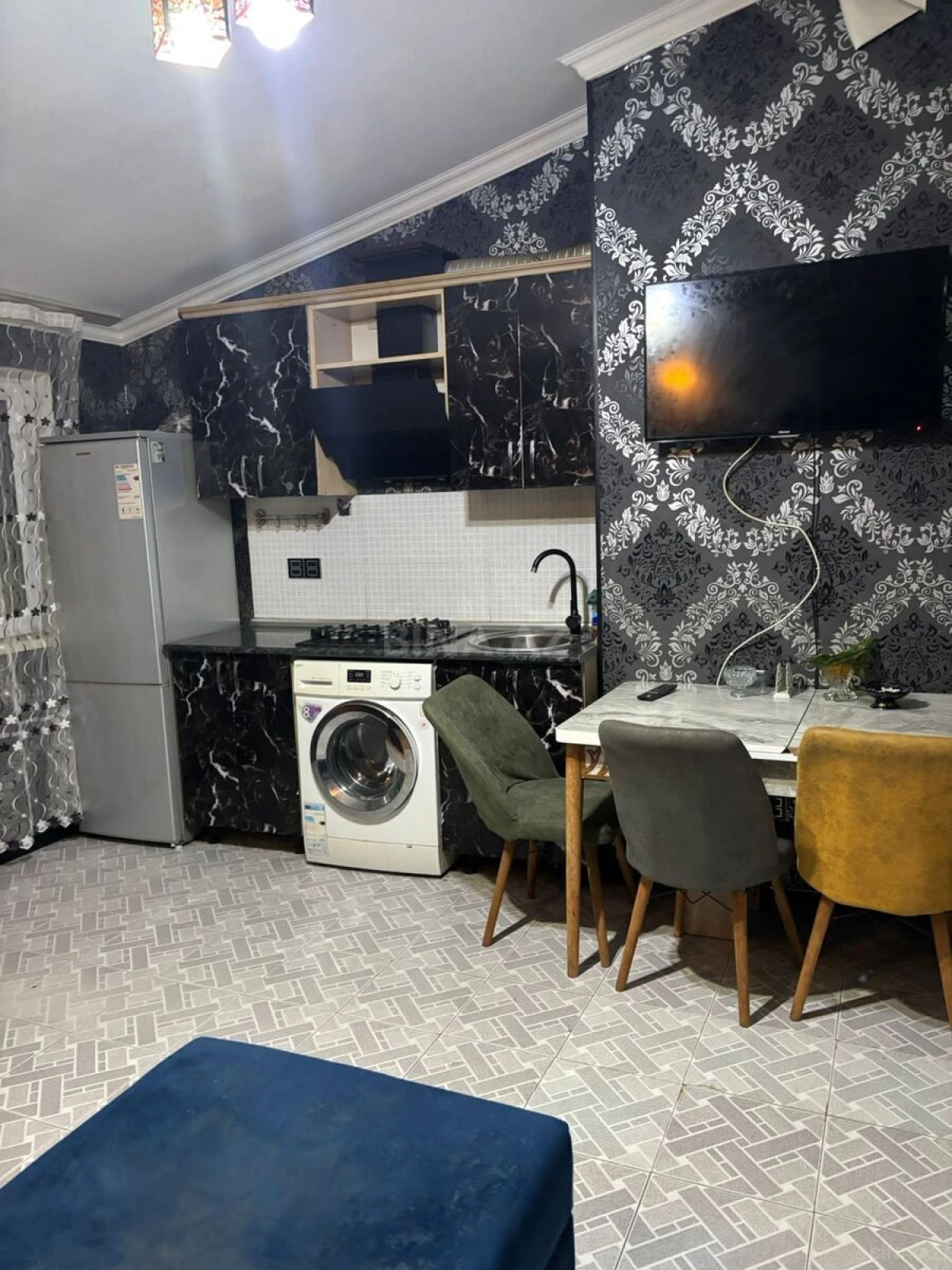 Kirayə verilir 2 otaqlı mənzil 50 m²
