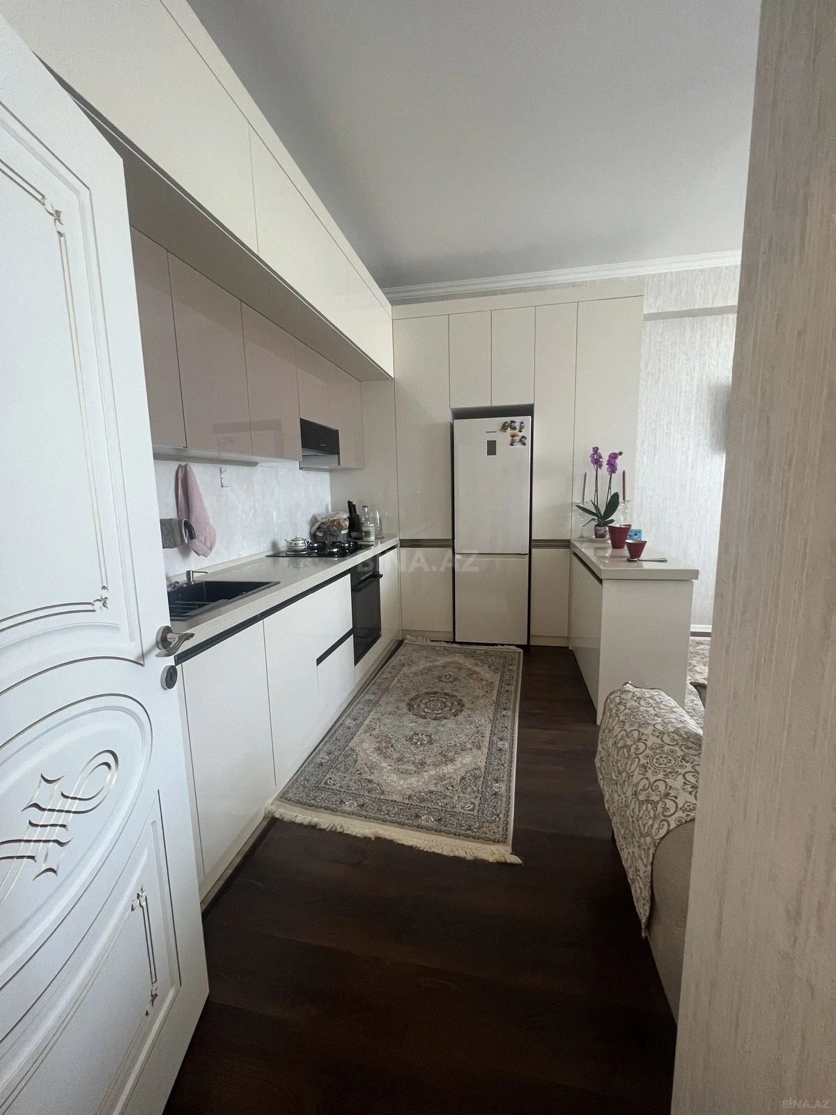 Satılır 3 otaqlı mənzil 71 m²