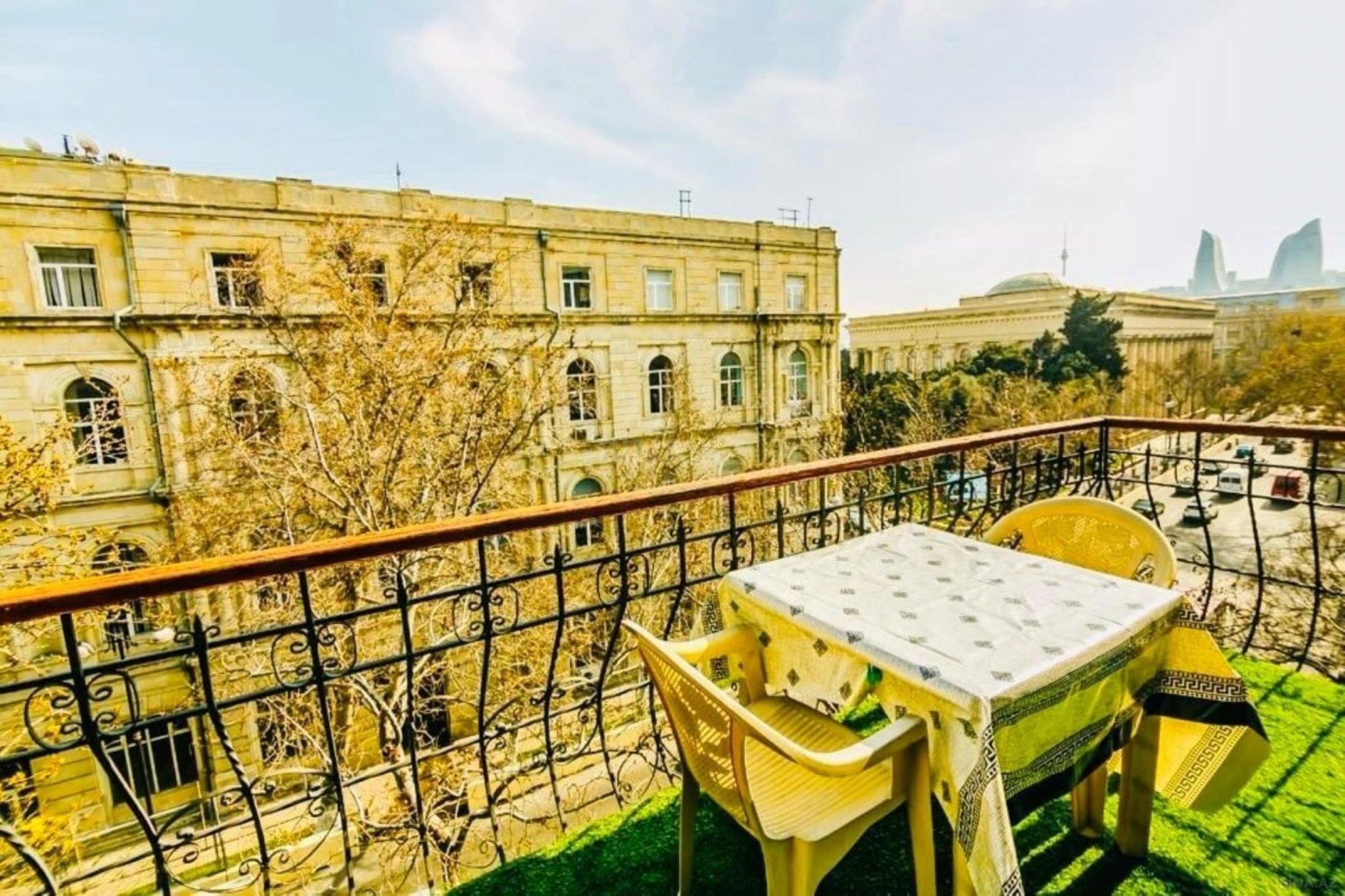 Kirayə verilir 3 otaqlı mənzil 90 m²