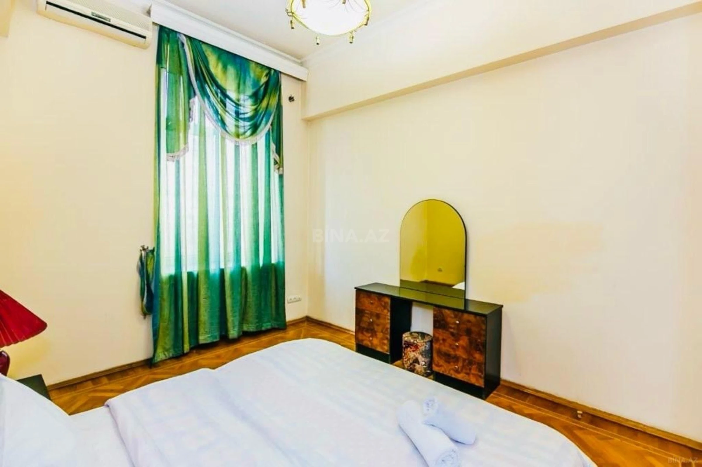 Kirayə verilir 3 otaqlı mənzil 90 m²