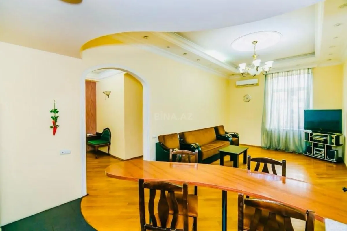 Kirayə verilir 3 otaqlı mənzil 90 m²