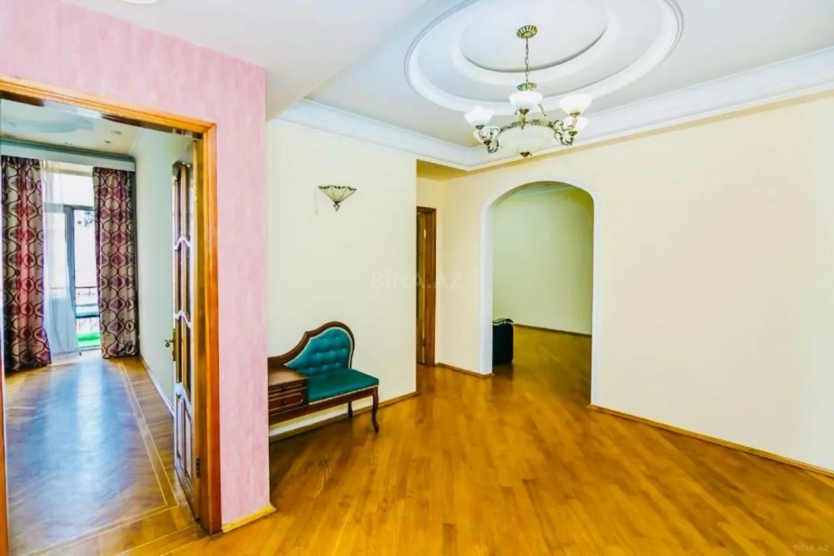 Kirayə verilir 3 otaqlı mənzil 90 m²