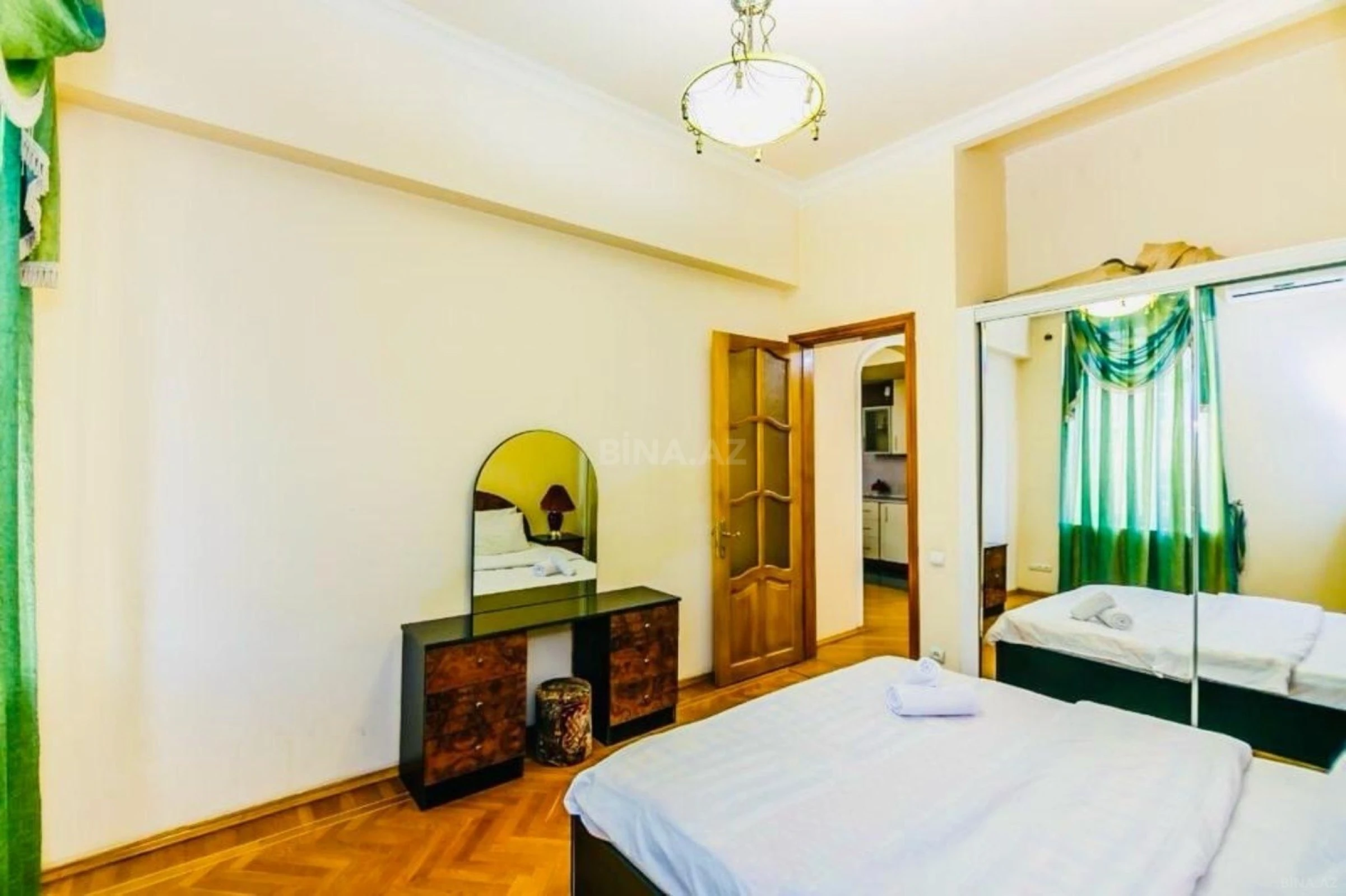 Kirayə verilir 3 otaqlı mənzil 90 m²