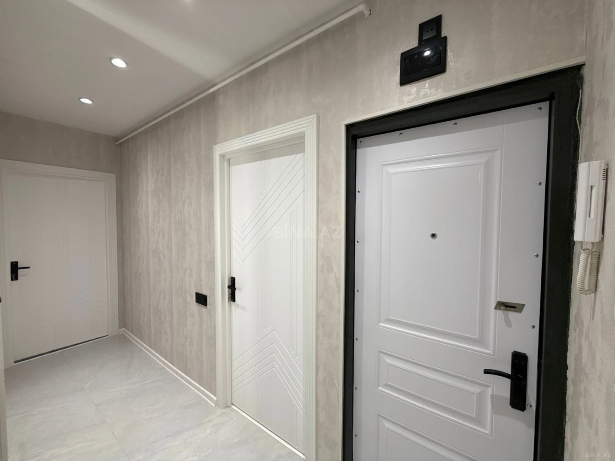 Satılır 3 otaqlı mənzil 60 m²