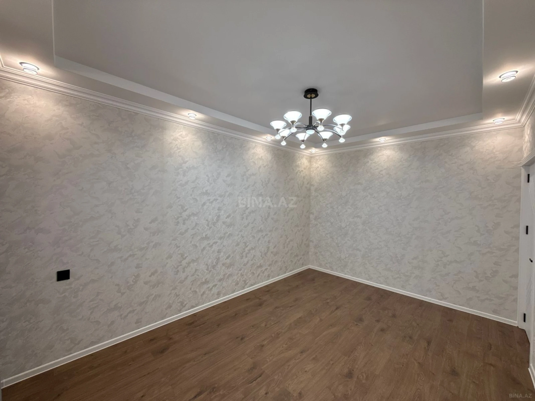 Satılır 3 otaqlı mənzil 60 m²