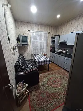 Satılır 4 otaqlı həyət evi 90 m²