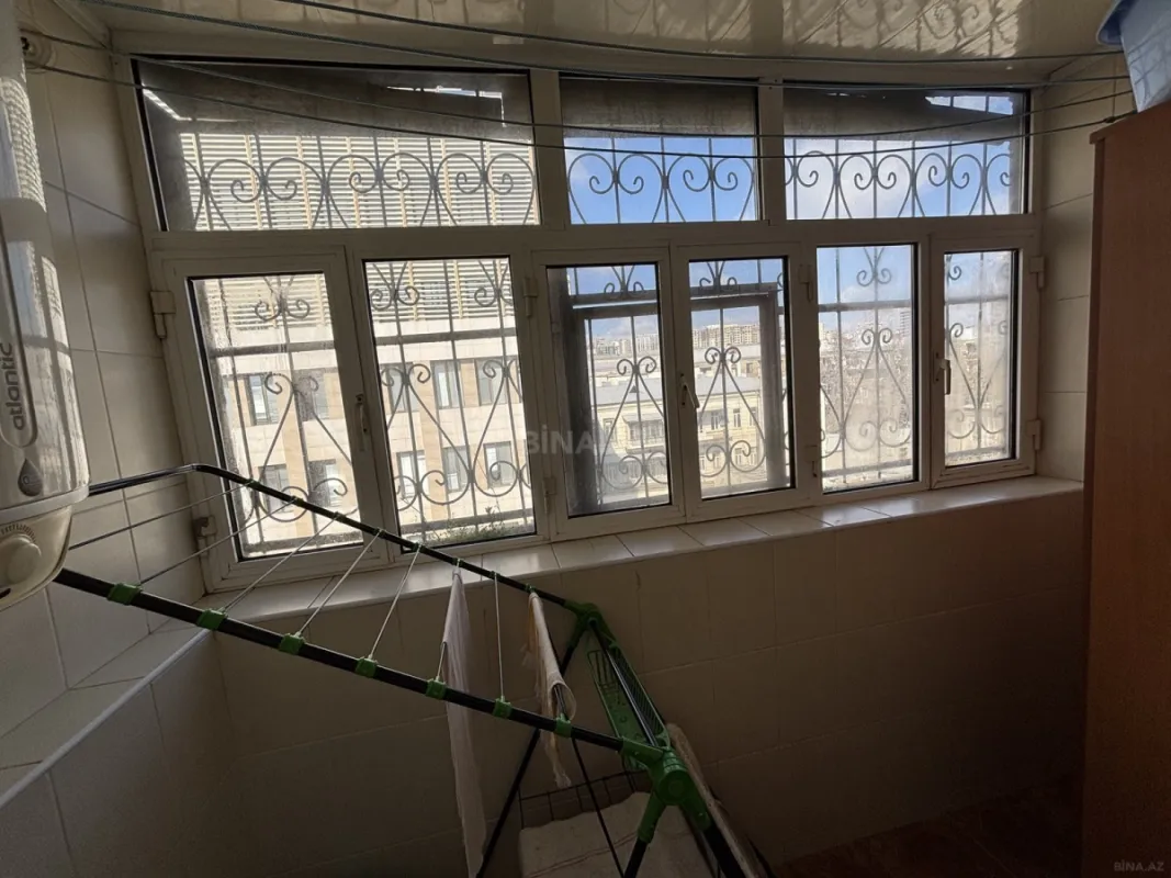 Kirayə verilir 2 otaqlı mənzil 65 m²