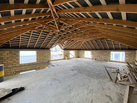 Satılır 5 otaqlı həyət evi 370 m²