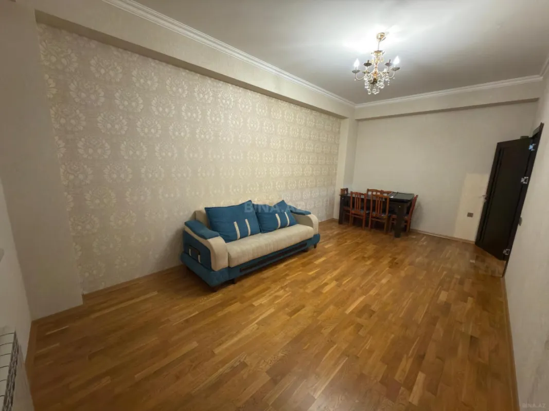 Satılır 2 otaqlı mənzil 62 m²