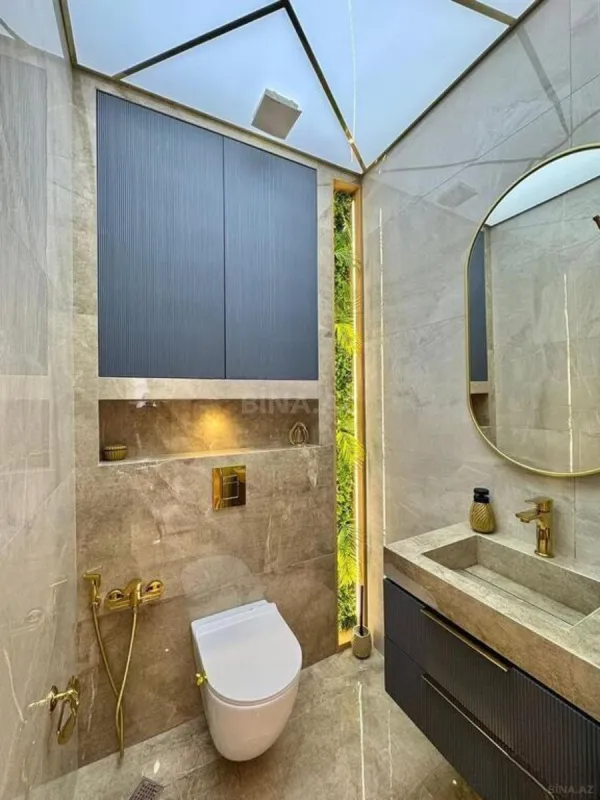 Satılır 3 otaqlı mənzil 126 m²