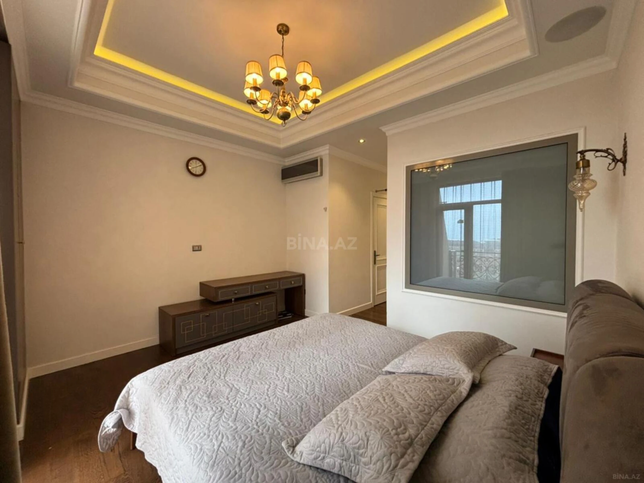 Kirayə verilir 3 otaqlı mənzil 115 m²