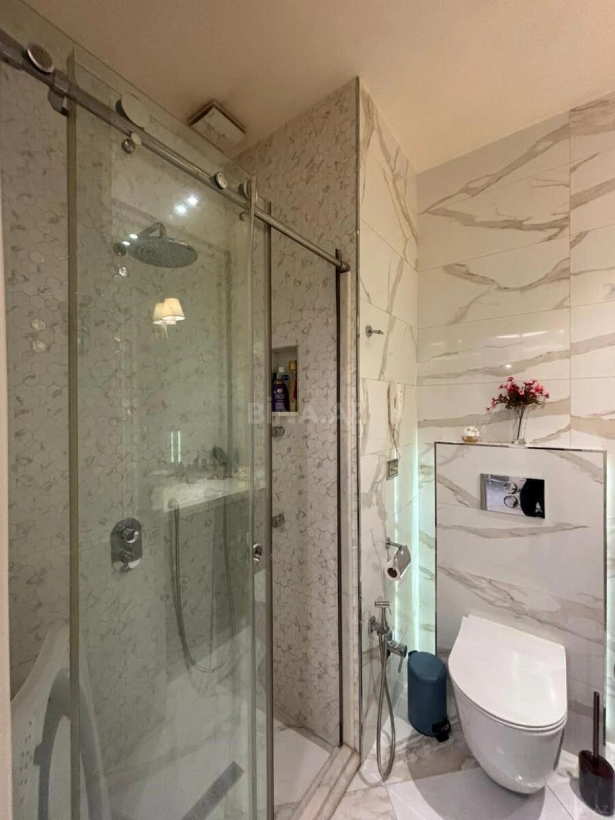 Kirayə verilir 3 otaqlı mənzil 115 m²