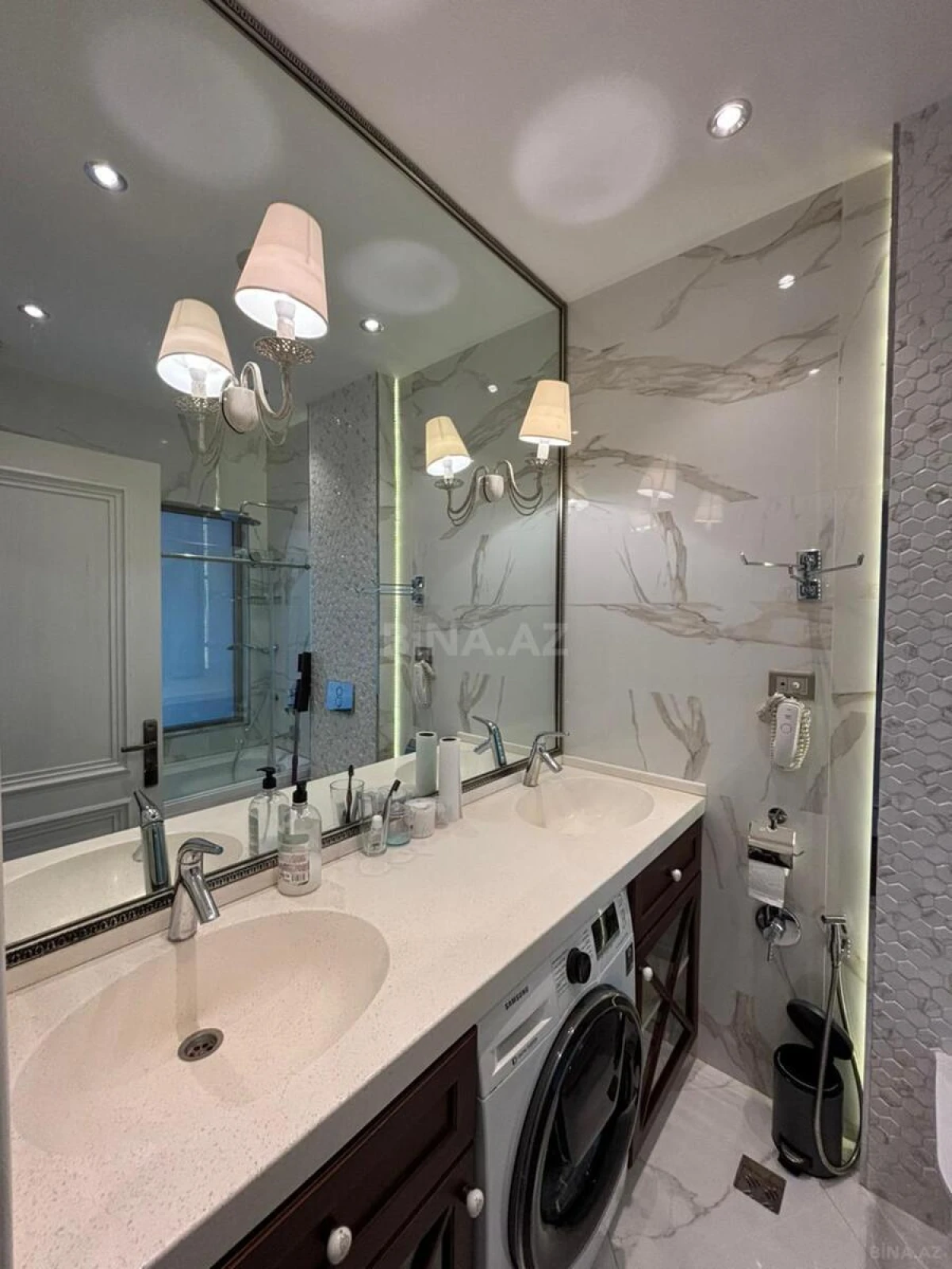 Kirayə verilir 3 otaqlı mənzil 115 m²